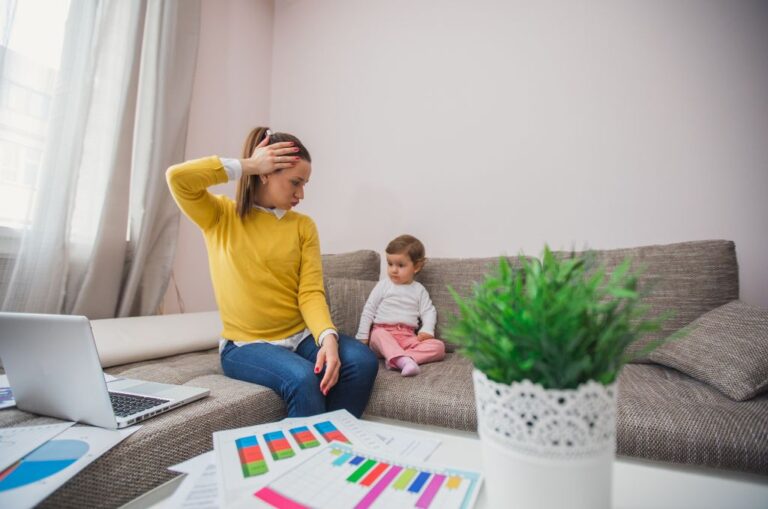 5 Helpful Grants For Single Moms In Colorado